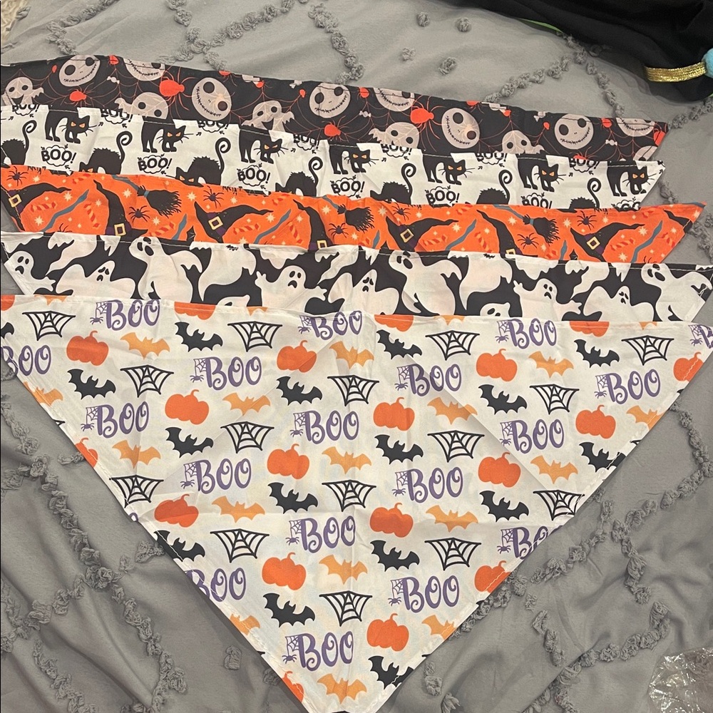 Halloween Themed Dog Bandanas small medium NWT set of 5